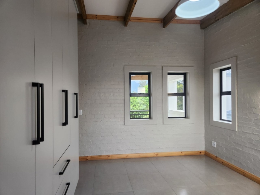 3 Bedroom Property for Sale in King George Park Western Cape